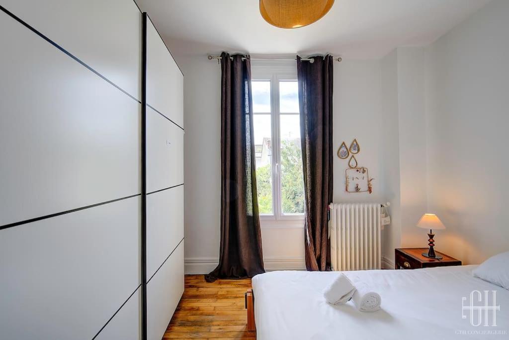 La Capucine - Hopital Bretonneau Apartment Tours Ngoại thất bức ảnh