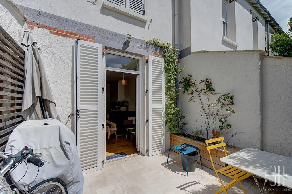 La Capucine - Hopital Bretonneau Apartment Tours Ngoại thất bức ảnh